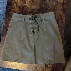 Forever 21 green lace up skirt